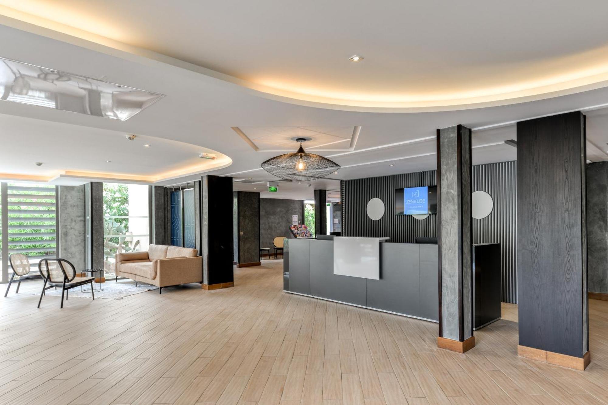 Hotel Zenitude La Valadiere, Ascend Collection 4*