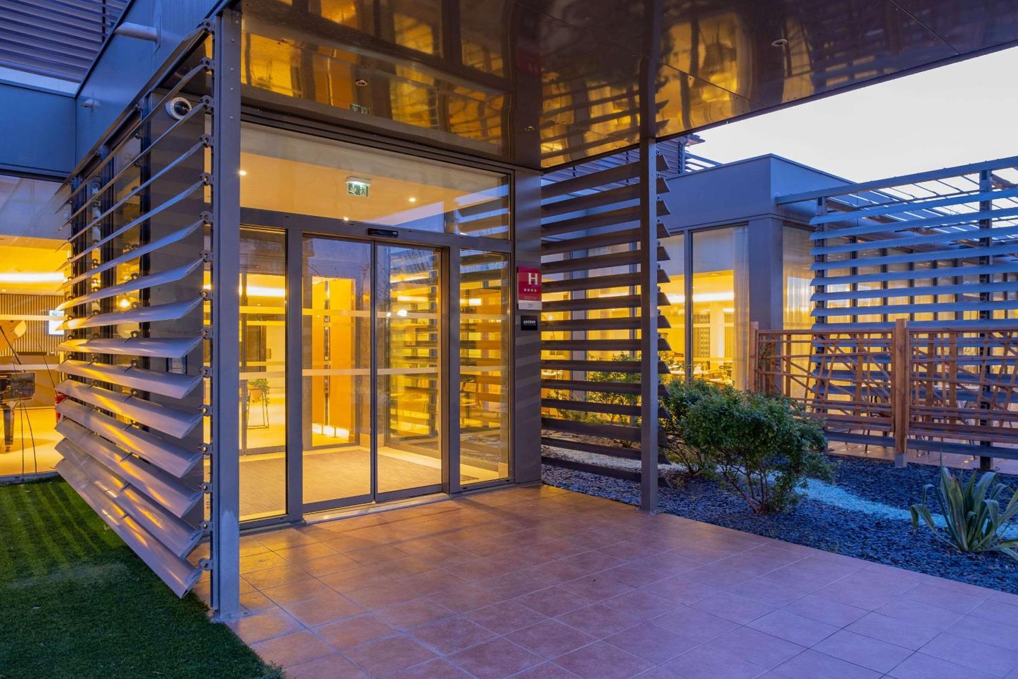 Zenitude La Valadiere, Ascend Collection Hotel 4*