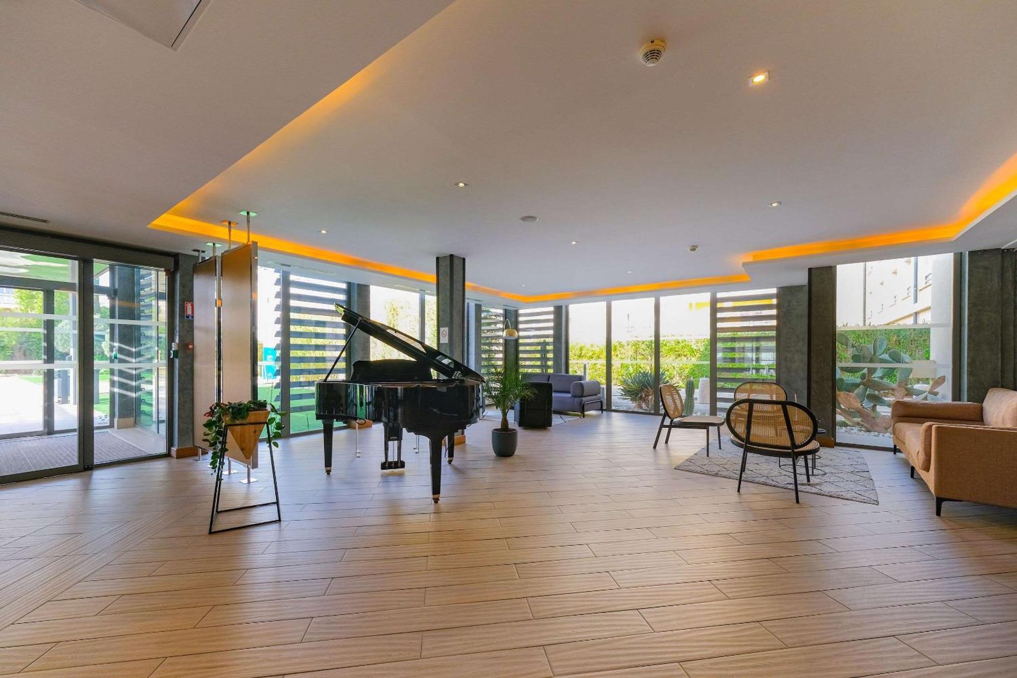 Zenitude La Valadiere, Ascend Collection 4* Juvignac